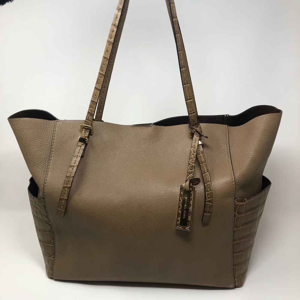 Michael Kors tote